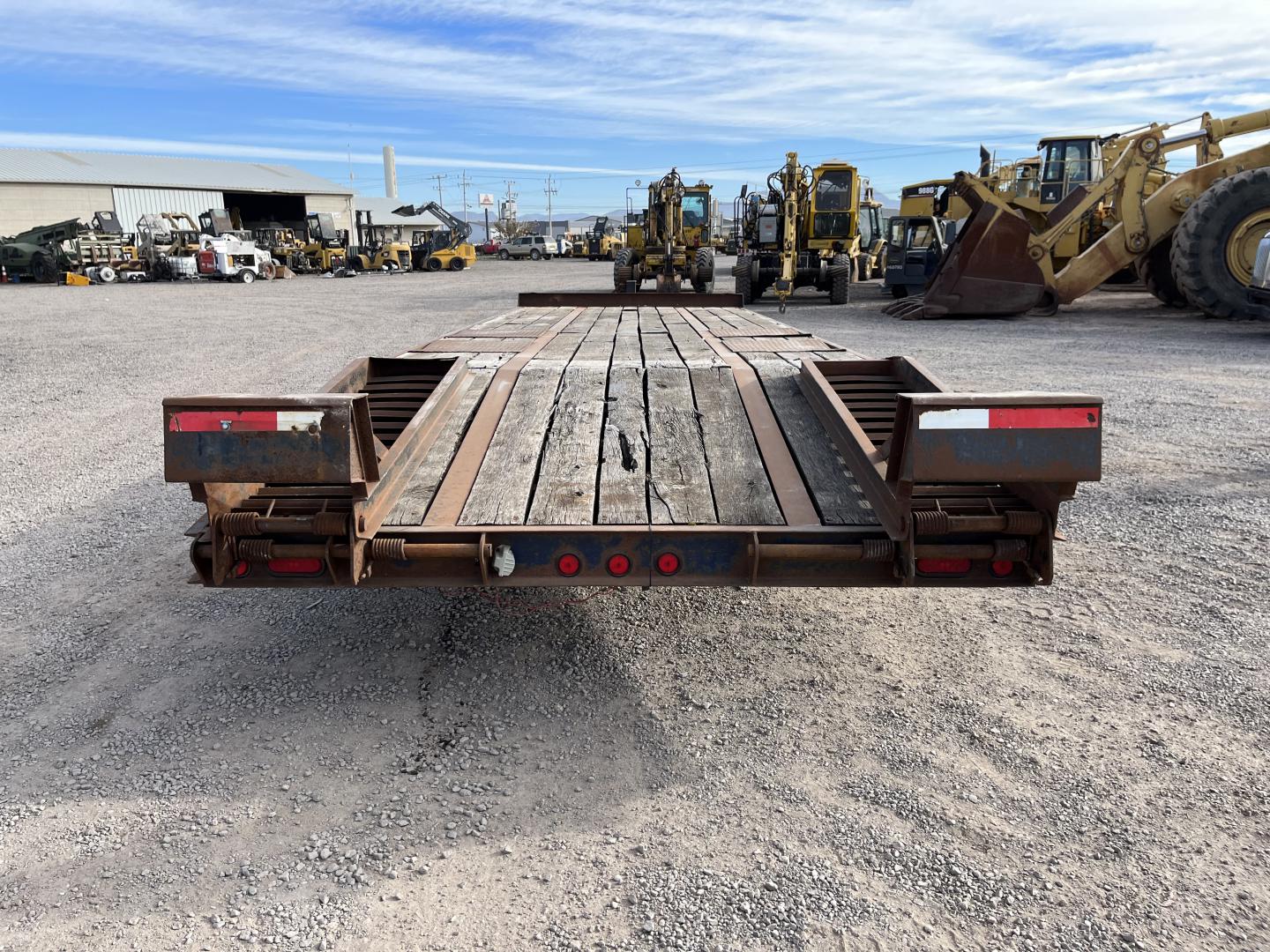 ./imagenes/INVOICE/2019/17215/REMOLQUE REDI HAUL R28212HD (4).JPG